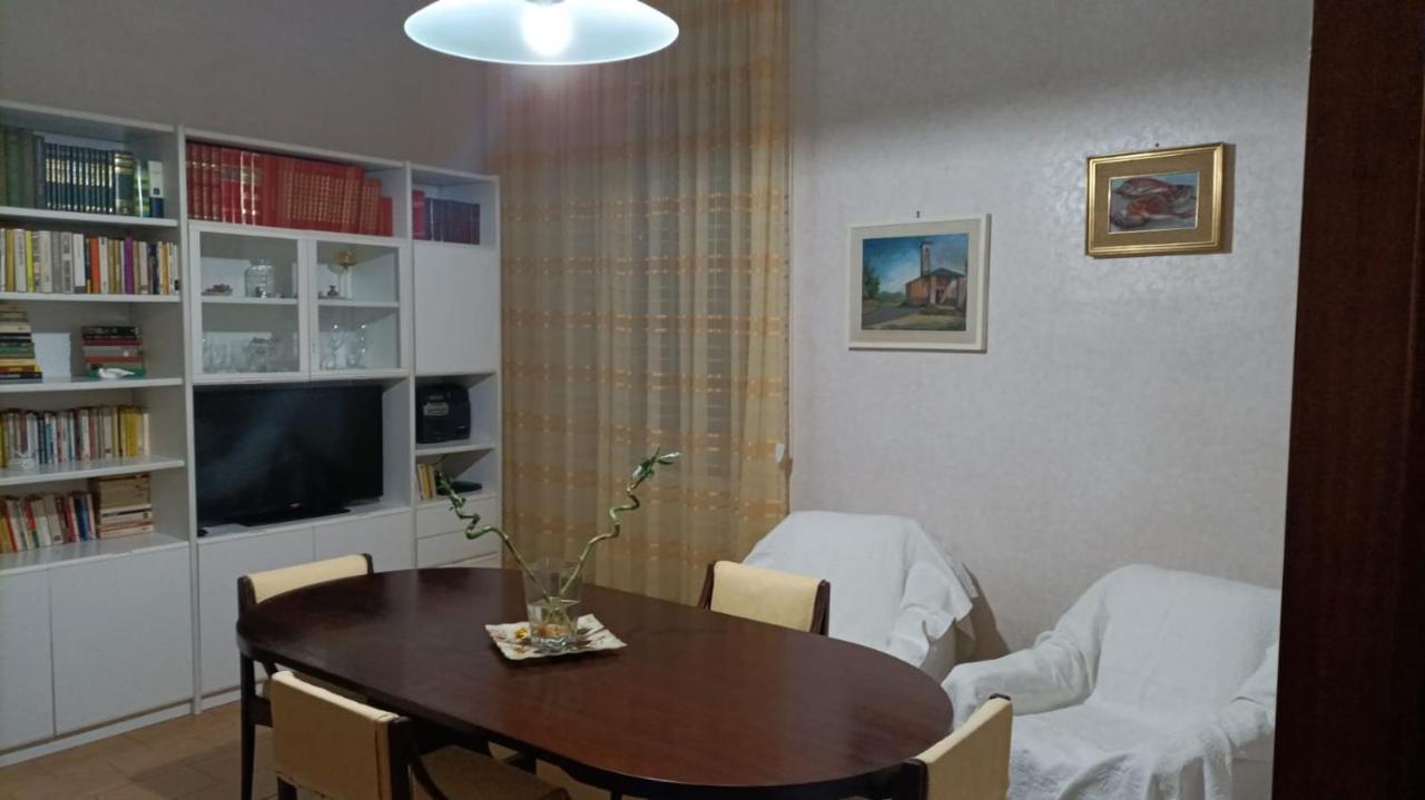 Antica Casa Ceccardi Apartment Livorno Luaran gambar