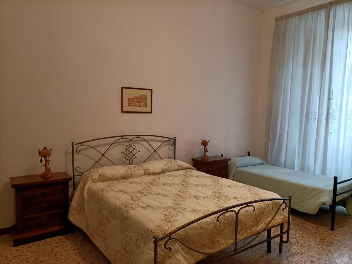 Antica Casa Ceccardi Apartment Livorno Luaran gambar