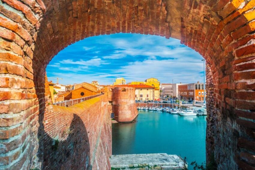 Antica Casa Ceccardi Apartment Livorno Luaran gambar